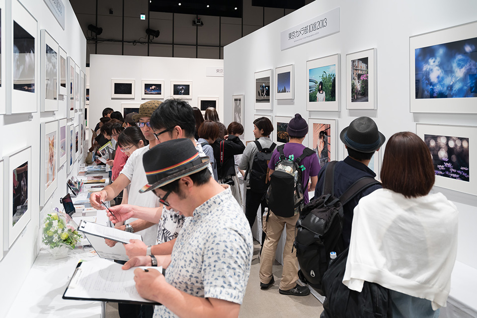 写真展の様子：東京カメラ部2015写真展