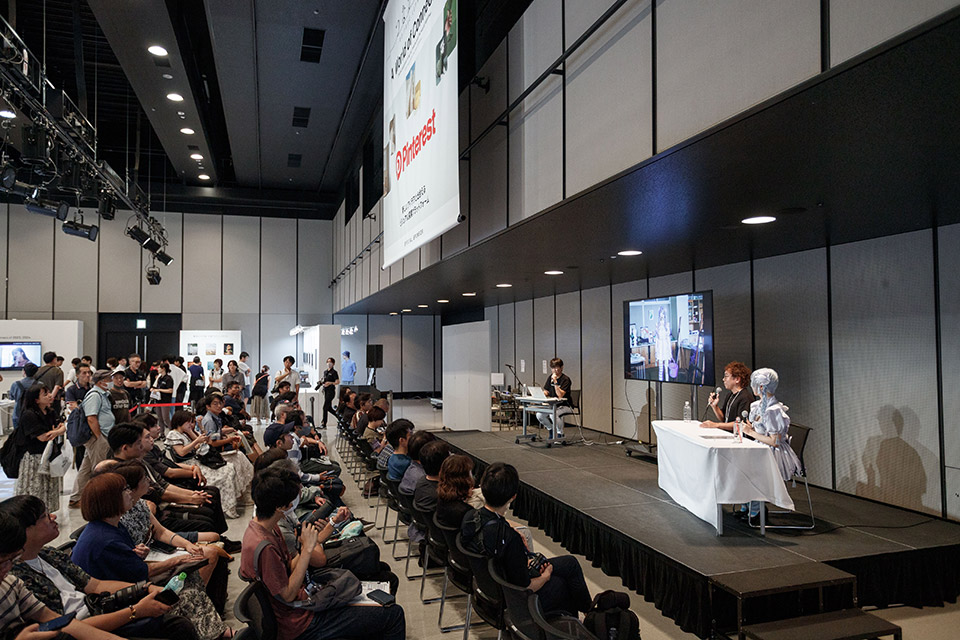 東京カメラ部特別企画　つながる世界。コスプレ×写真「なりたい自分は、いつだって選べる。」